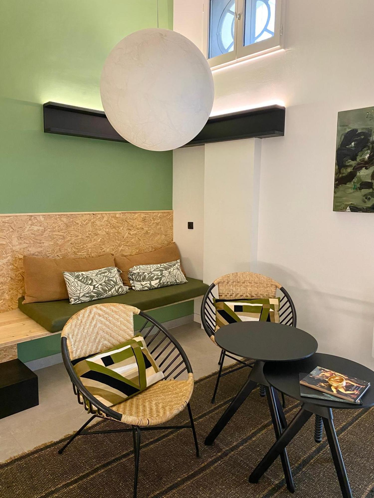 Mihotel Comte ليون المظهر الخارجي الصورة